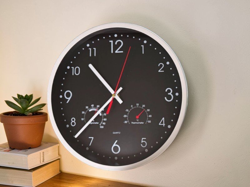 RELOJ DE PARDE TEM Y HUM. 32 CM